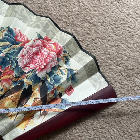 Decorative Chinese Fan Floral & Bird Design - Picture 6 of 12